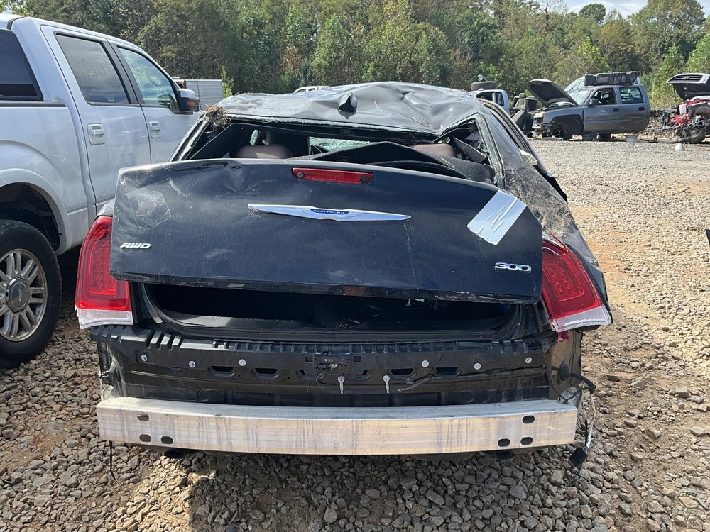 Used Headrest fits: 2018 Chrysler 300 Grade A
