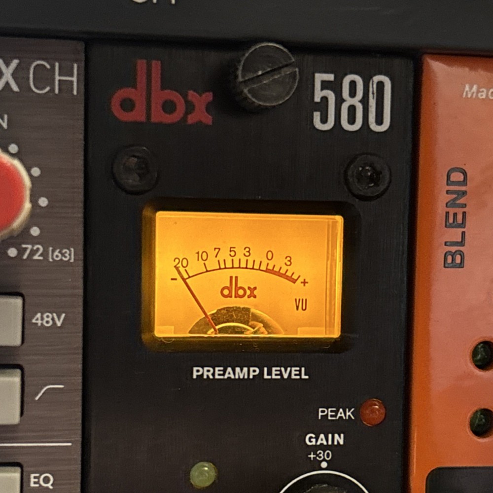 dbx 580 Solid State Microphone Preamp 1-Channel Model 580 Black Harman