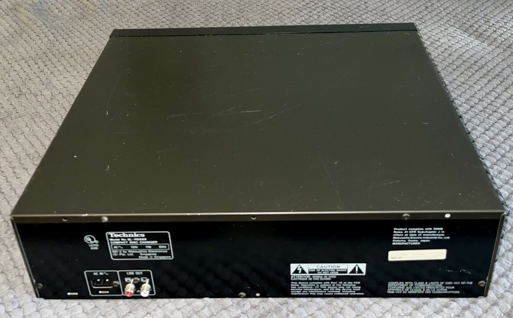 Vintage TECHNICS SL-PD888 - CD Compact Disc Changer (5-Disc) - Works
