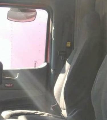 Replaces 2014 PETERBILT 579 FRONT SEAT , IL