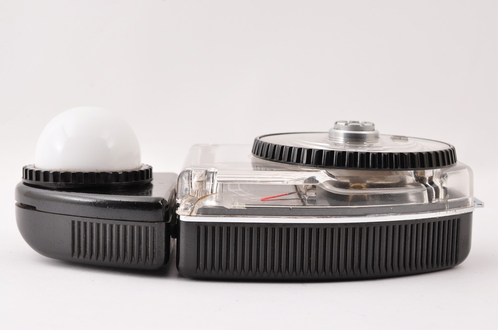 MINT SEKONIC STUDIO DELUXE MODEL L-398 Light Meter Fast delivery