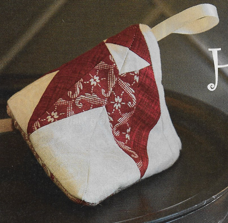 Hot Stuff Lid Lifter Potholder quilting pattern instructions
