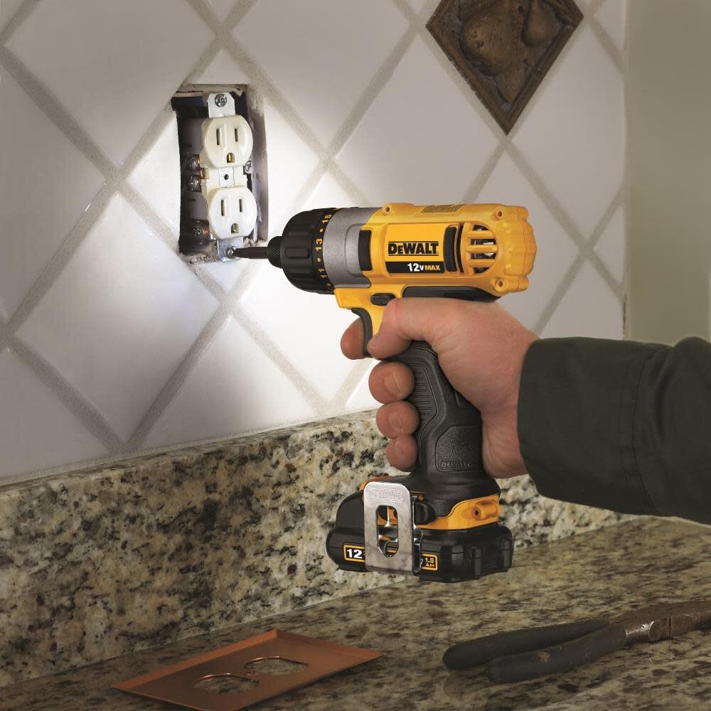 DEWALT DCF610S2 1/4 inch 12V Screwdriver Kit