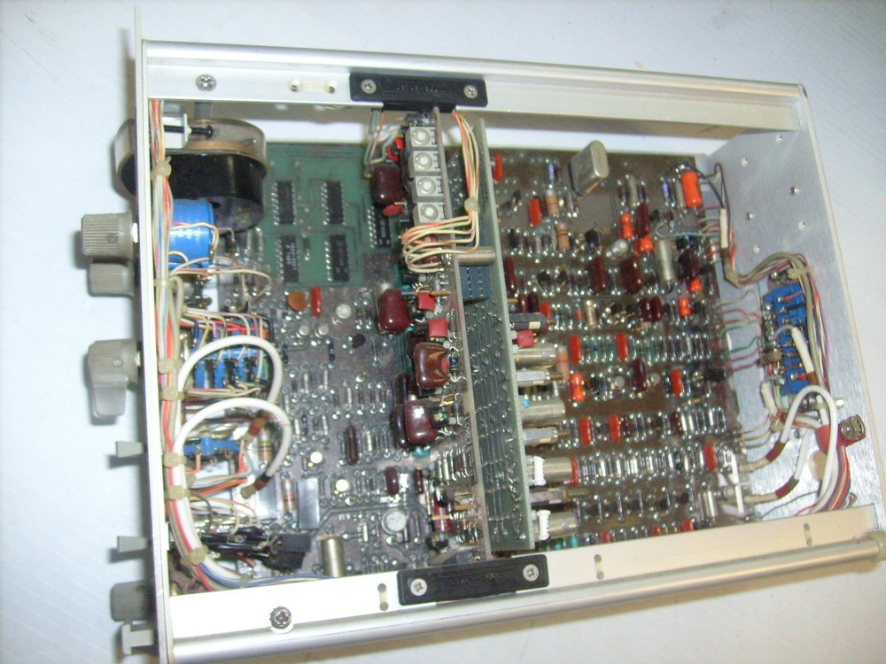 H.P Diff Phase Detector Model # 3705A Hewlett Packard