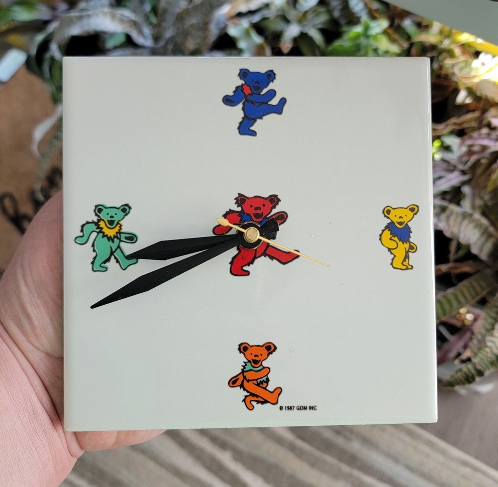 Grateful Dead Vintage 1987 Ceramic Trivet Tile Working Wall Clock Dancing Bears