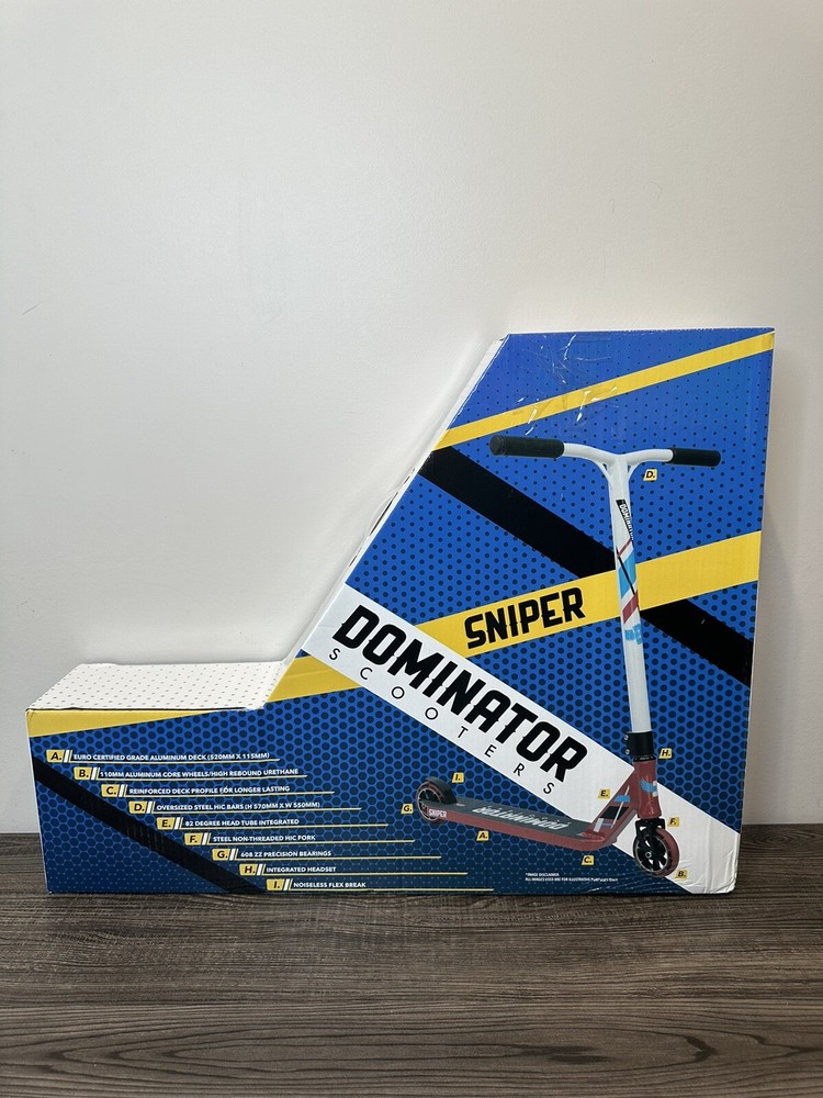 Dominator Scooters / Sniper Model / Expert/ Chrome Fork/ Black / Kick Scooter
