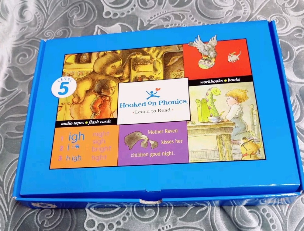 Hooked on Phonics Learn to Read Level 5 Complete Box Set with Workbook