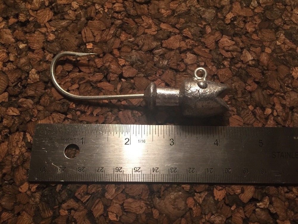 Smiling Bill Hotlips Jig Head 4oz