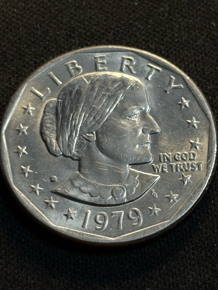 1979-P Susan B. Anthony dollar coin, Closed D Mint Mark DDO