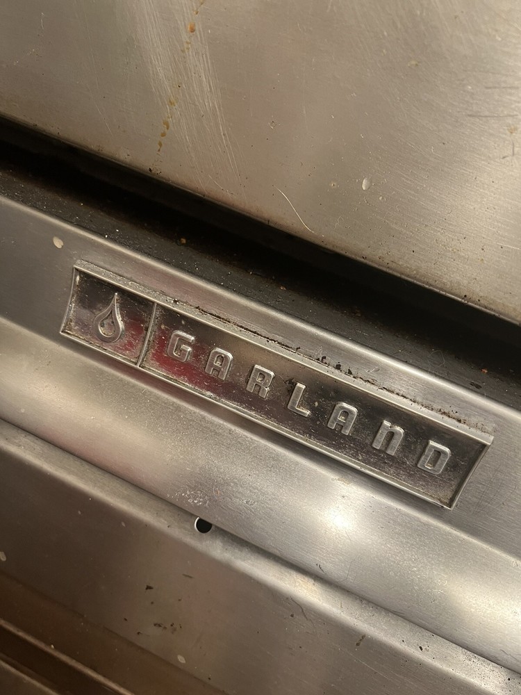 Garland Double Deck Pizza Oven