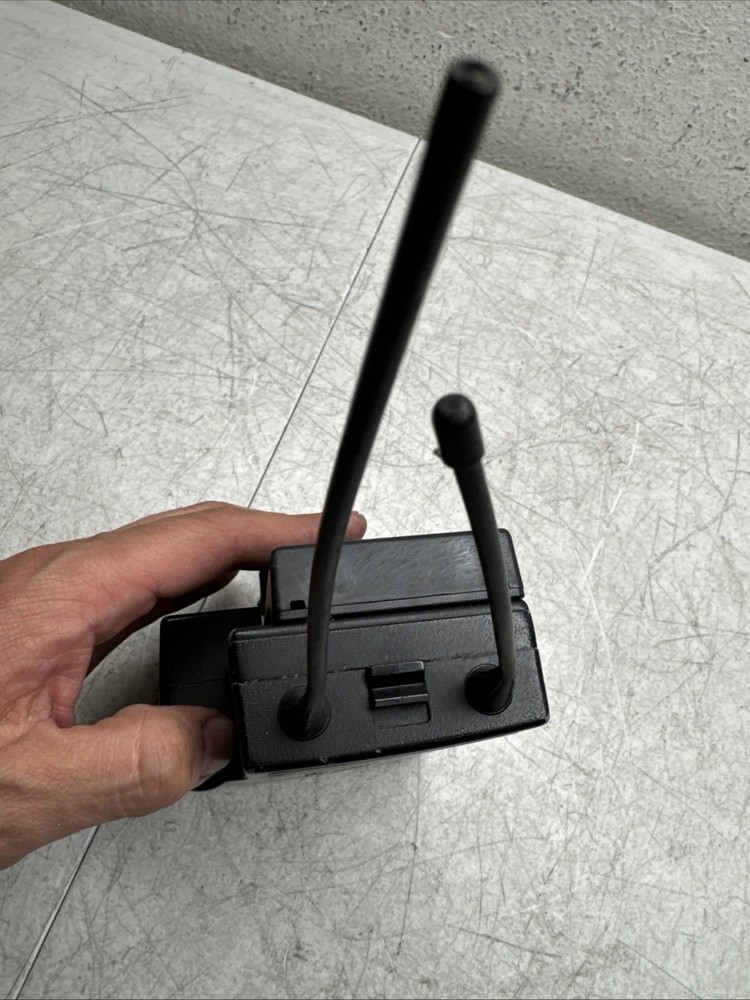 Telex TR-82N Wireless Intercom UHF UNTESTED