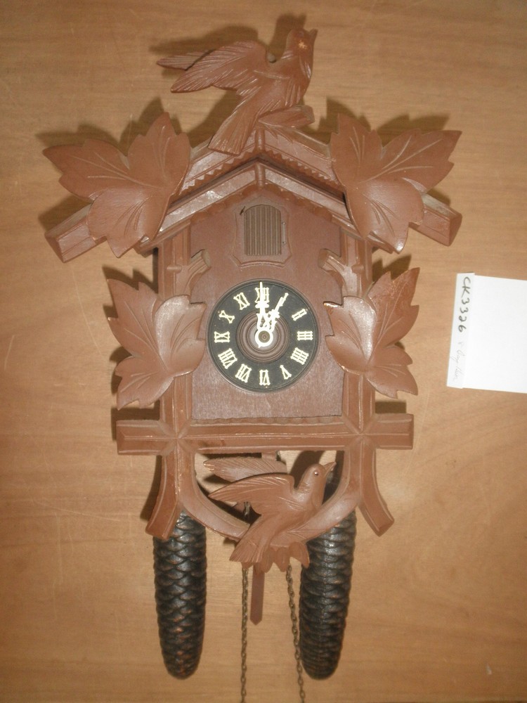 German Black Forest made working Herbert Herr 8 day Cuckoo Clock CK3226