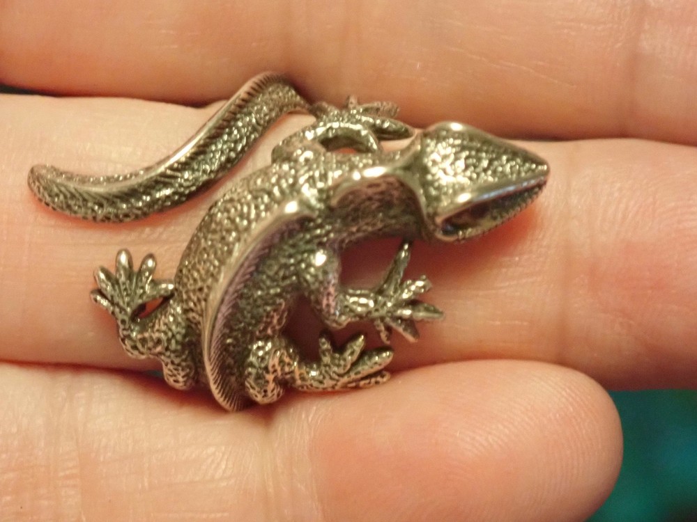 Lizard wrap around Ring  Sterling Silver   Sz.7  slightly adjustable