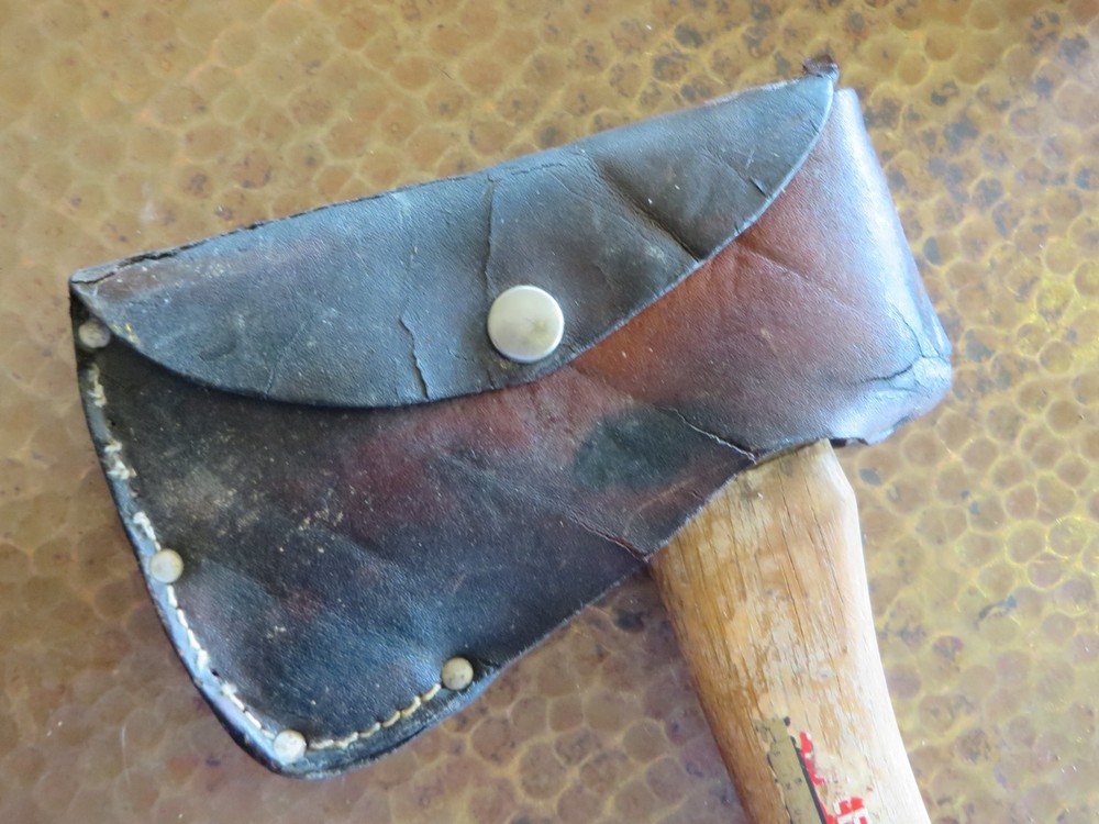 STANLEY CAMP HATCHET With SHEATH
