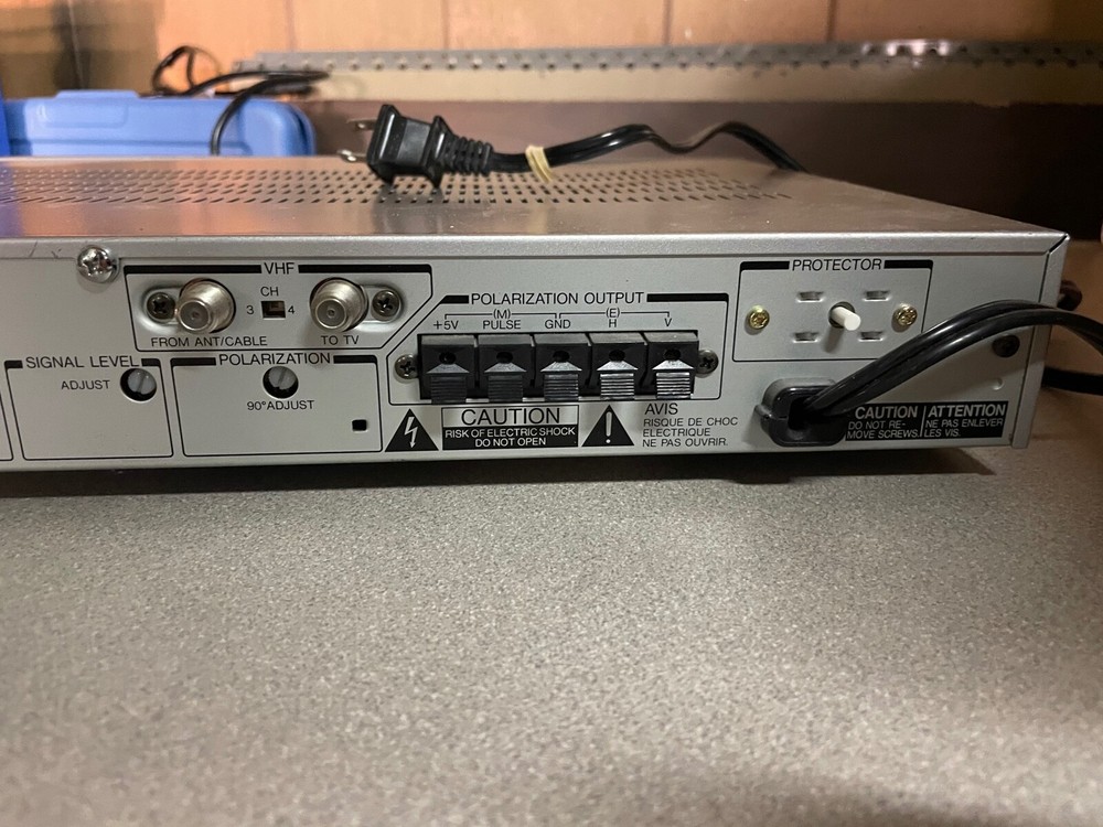 M/A Com Satellite Receiver T2