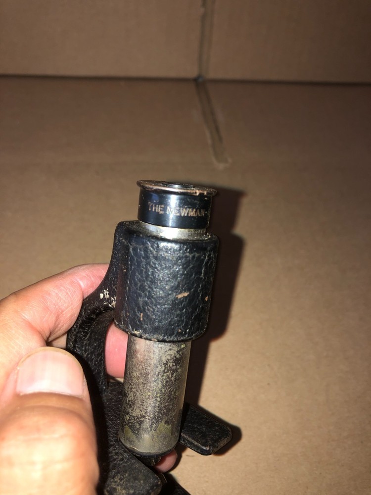 VINTAGE NEWMAN STERN MINI MICROSCOPE