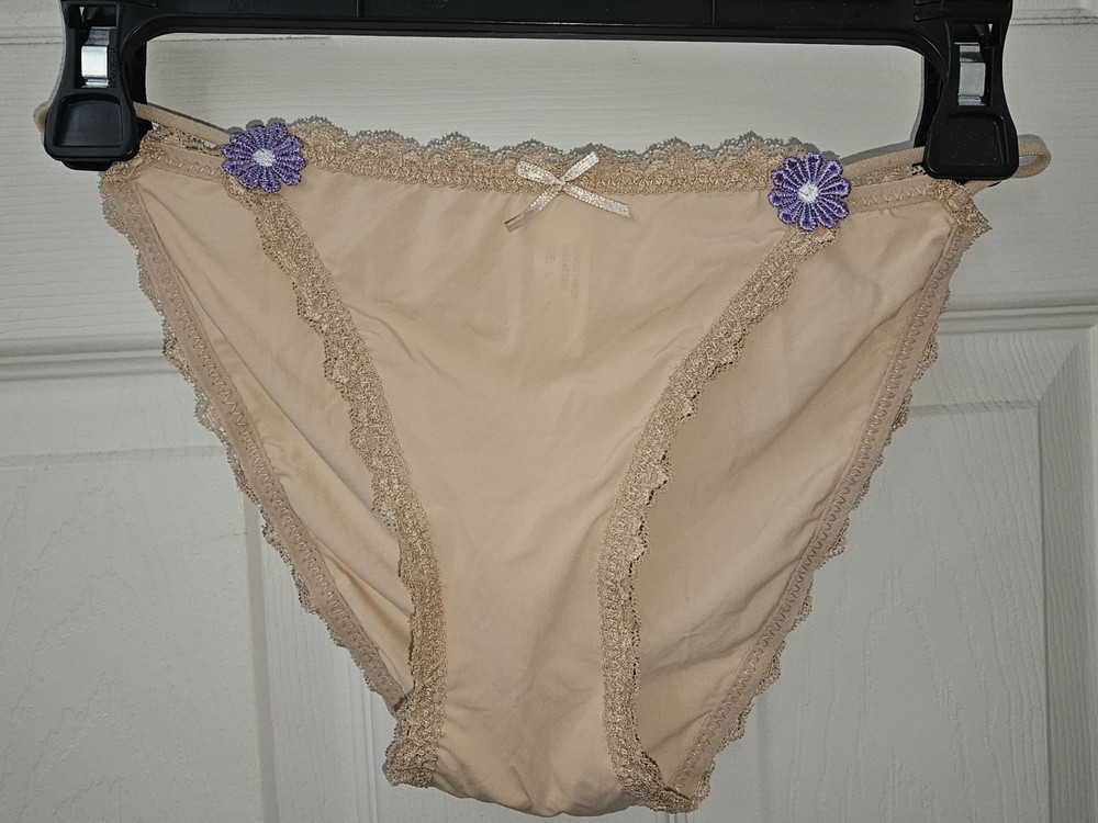Vintage Girly String Bikini Panties. Size Large