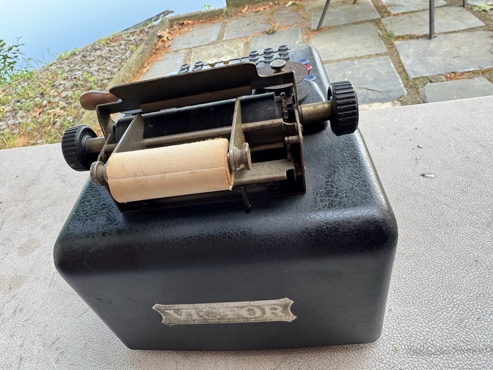 VICTOR Adding Machine Vintage 1920's Working
