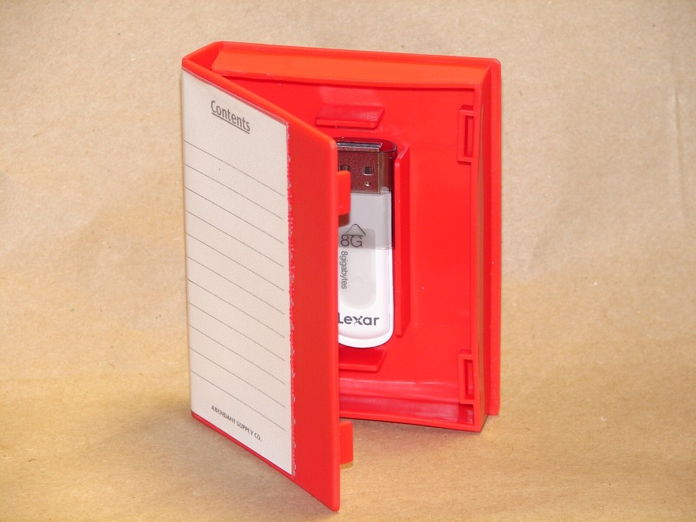 Thumb / Flash / Jump / USB drive case (red 4-pack)