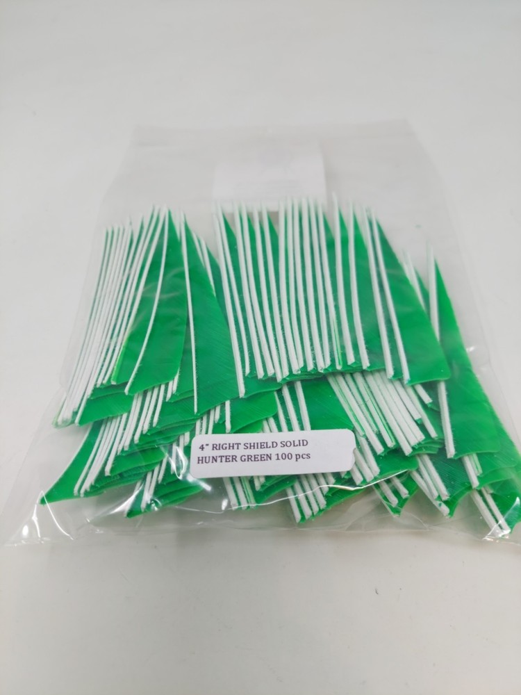 100pk Bullseye Archery Feathers 4" Right Wing: Shield Solid Hunter Green