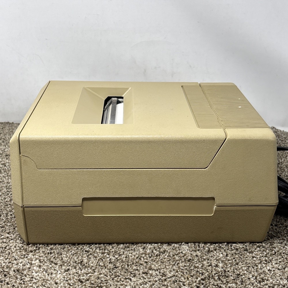 Vintage Atari 820 Printer - Powers Up - AS-IS FOR PARTS - READ