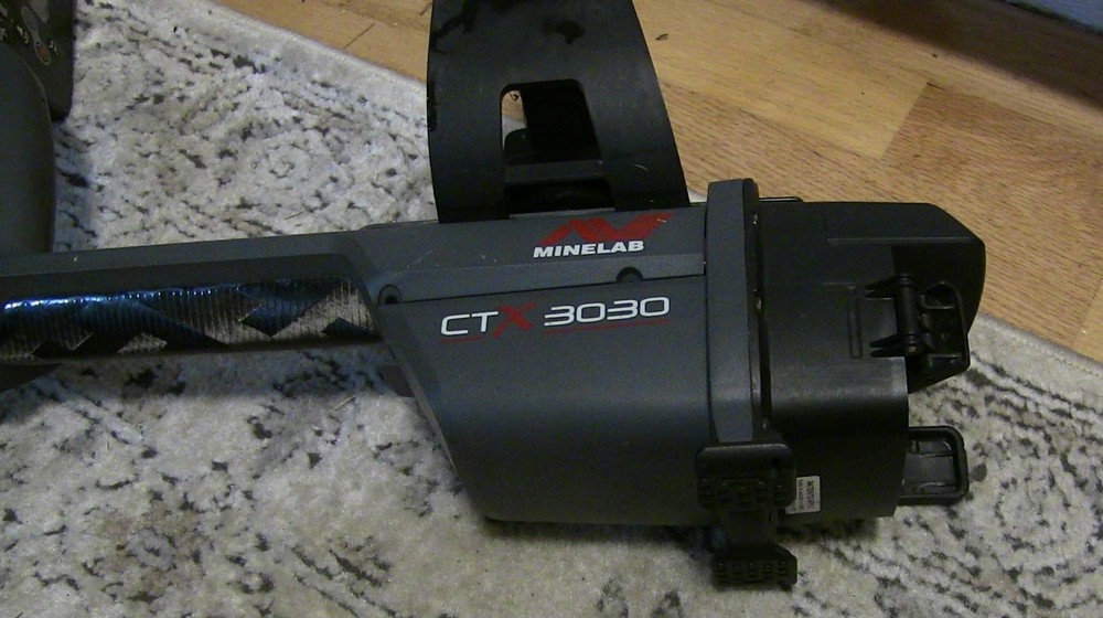 Minelab CTX 3030 Metal Detector