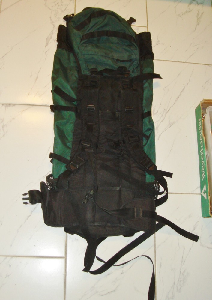 Camp Trails Backpack Scirocco Medium Capacity Streamline Camping Trail Light