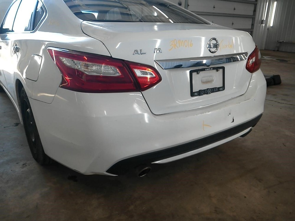 ALTIMA 2017 Fuse Box Cabin 104952603