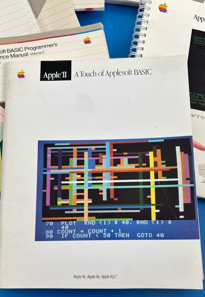 Apple 2e, ][ And GS Era Manuals Set