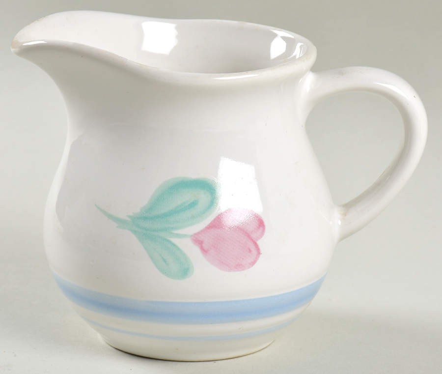 International Capri Creamer 263276
