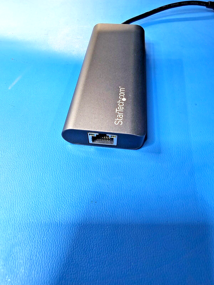 Startech.com USB-C Multiport Adapter with SD Card Reader - DKT30CSDHPD