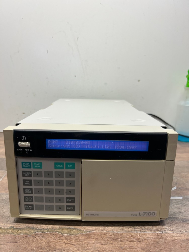 Hitachi L-7100 HPLC Pump
