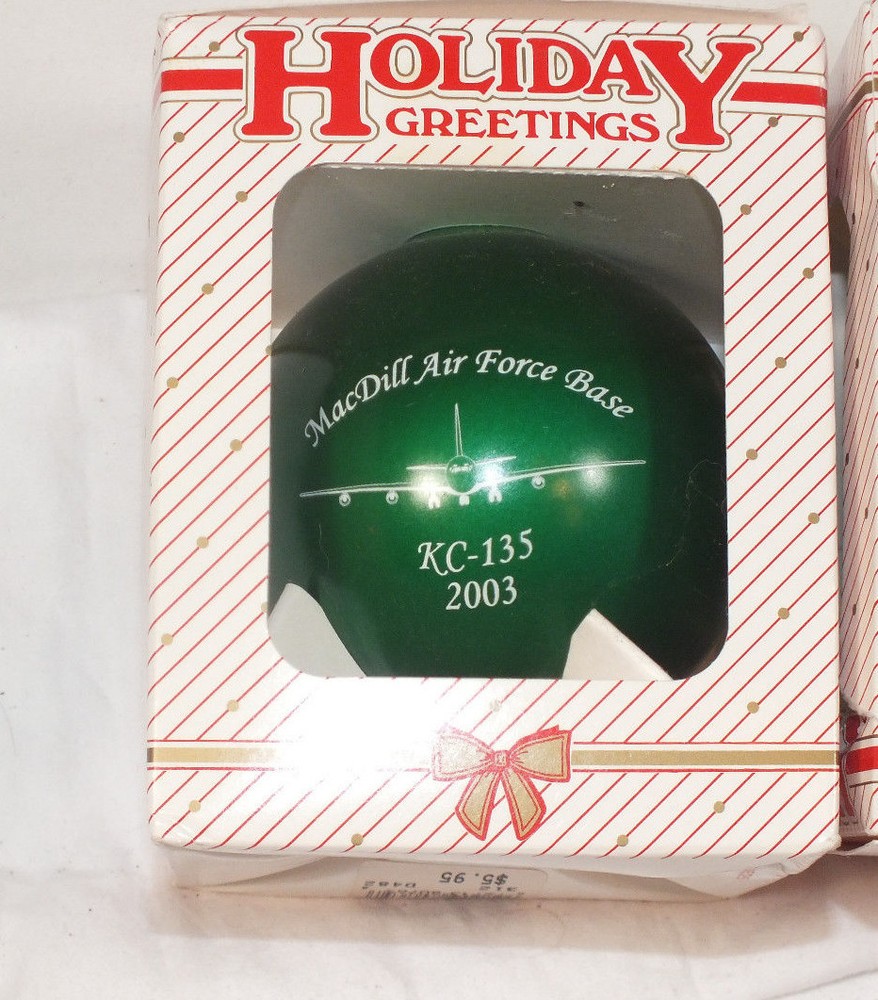Mac Dill AFB KC-135 Christmas 2003 Bulb