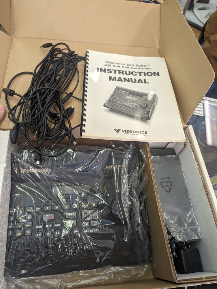 Videonics Edit Suite A/B Roll Edit Controller Model AB- In The Box