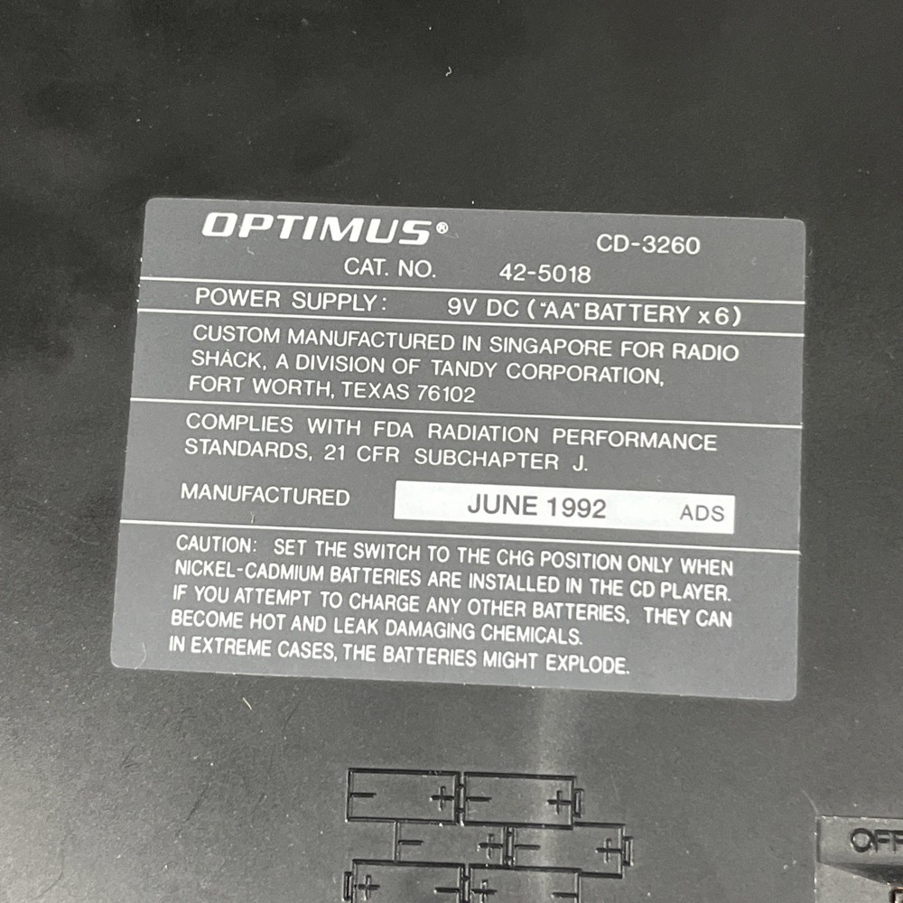Optimus CD-3260 1992 Portable CD Player - 8 Times Oversampling - W/ Case TESTED
