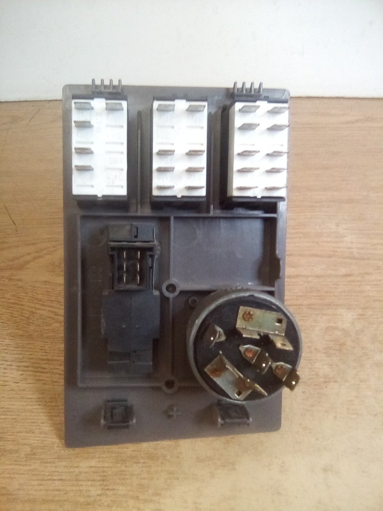 Peterbilt 387 Paccar Dash Panel W/Ignition Switch & Key