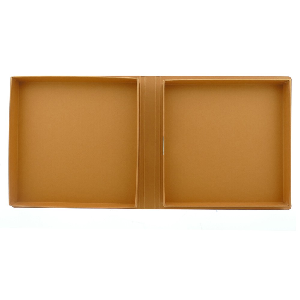 GIRARD-PERREGAUX CARTON CASE FOR MANUALS/BOOKLETS