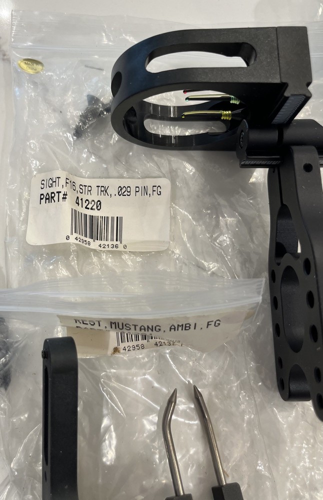 Open Package ARCHERY BOW HUNTING ACCESSORIES