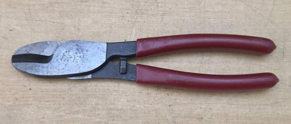 Klein Tools 63055 - 8" Long Compact Cable Cutter Pliers