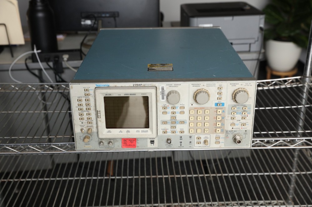 Tektronix 2754P Spectrum Analyzer As Is