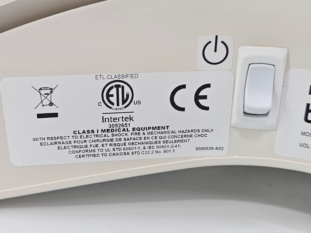 Philips Burton AIM Surgical OR Light Model A100