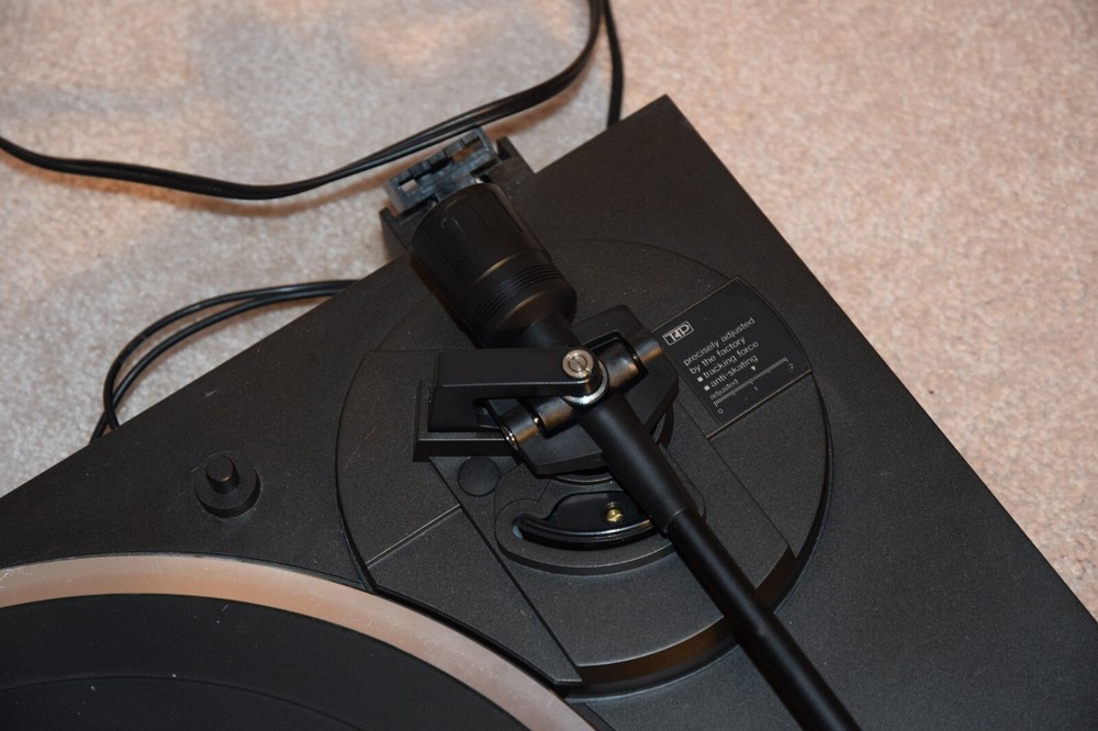 Technics SL-BD20 Turntable DC Servo Automatic System Record Player With Cover
