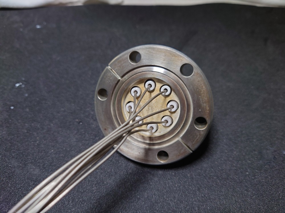 Conflat Cf2.75 Vacuum 8 PIN FEED THROUGH