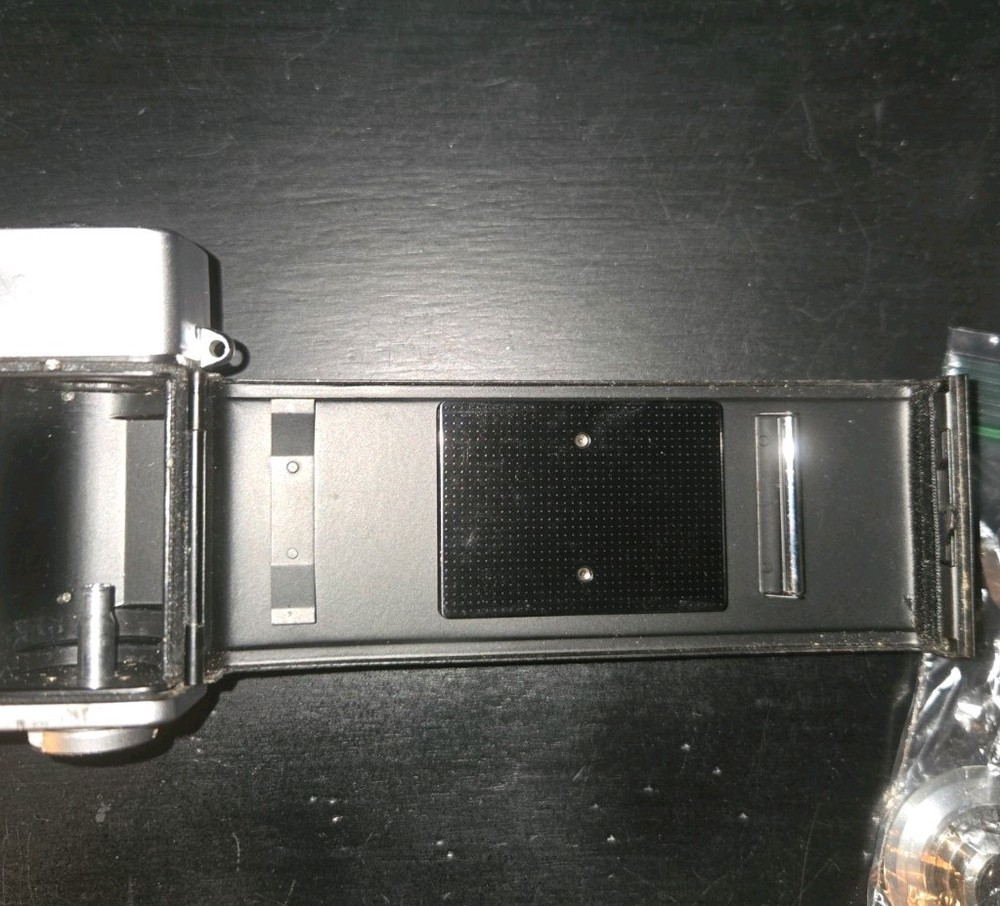 Canon Canonet 19 Black Silver Vintage Rangefinder Camera
