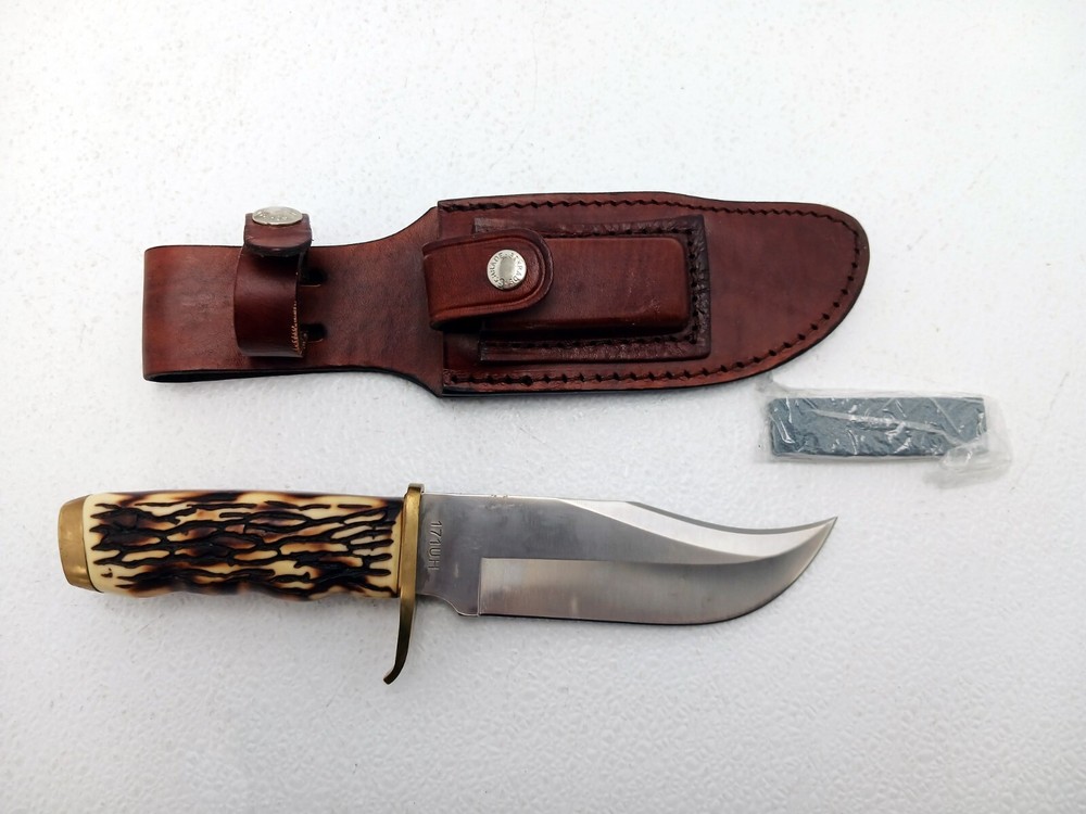 Schrade 171UH Pro Hunter Notable Fixed-Blade Knife with Sheath & Whetstone