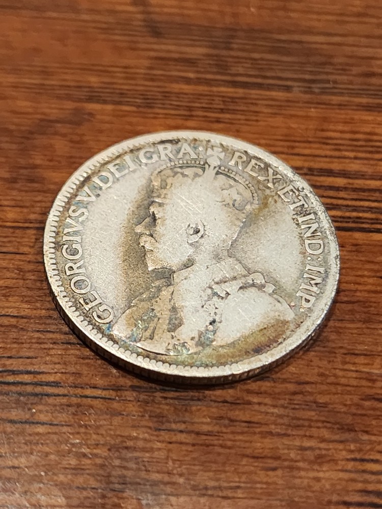 1918 Canada 25 Cents Silver Coin