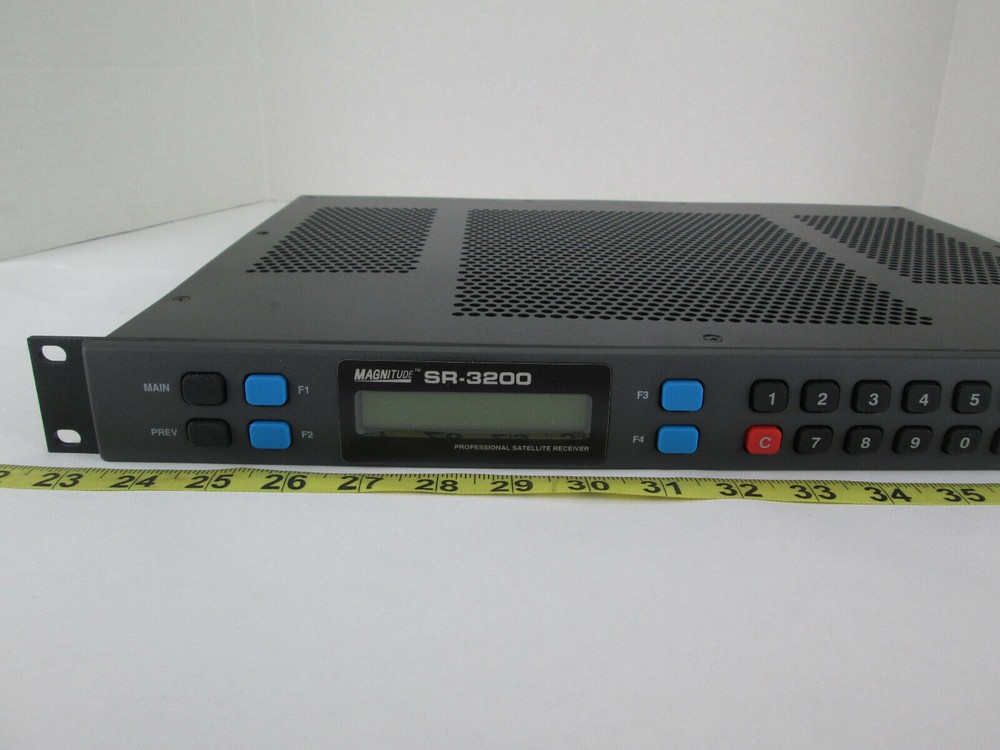 New GI General Instrument Magnitude SR-3200 Commercial Receiver Decoder w Manual