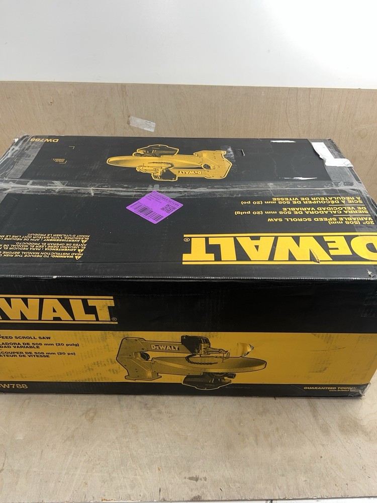 DEWALT DW788 20-in 1.3 -Amp Variable Speed Corded Scroll Saw