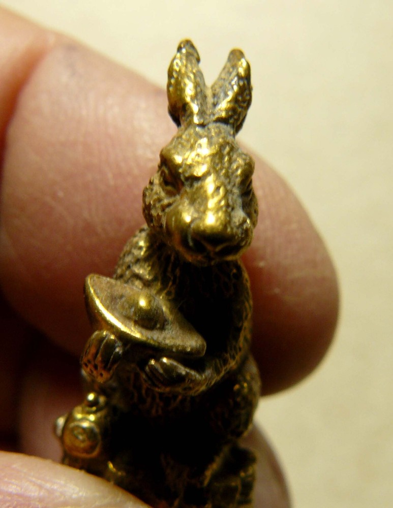 RABBIT_FORTUNE TOTEM_AMULET_TALISMAN_with SYCEE_PRISTINE_262542