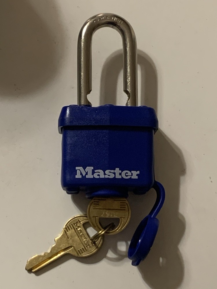 Master Lock Blue Pad Lock Tough Under Fire Keyed With 2 x Keys